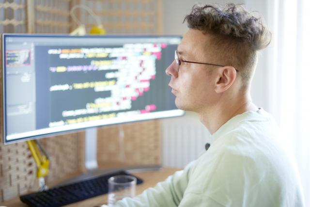 （Pythonバッチ処理）ポイント付与自動化システム開発