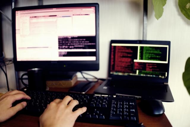 （LAMP＋AWS経験３年）社内横断型インフラ最適化プロジェクト