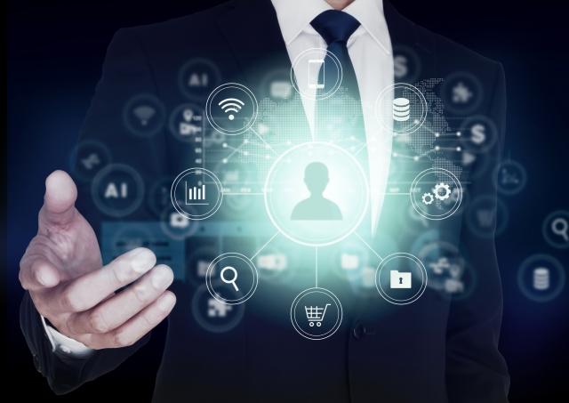 新規SaaSにおけるログ分析基盤の構築・API改修